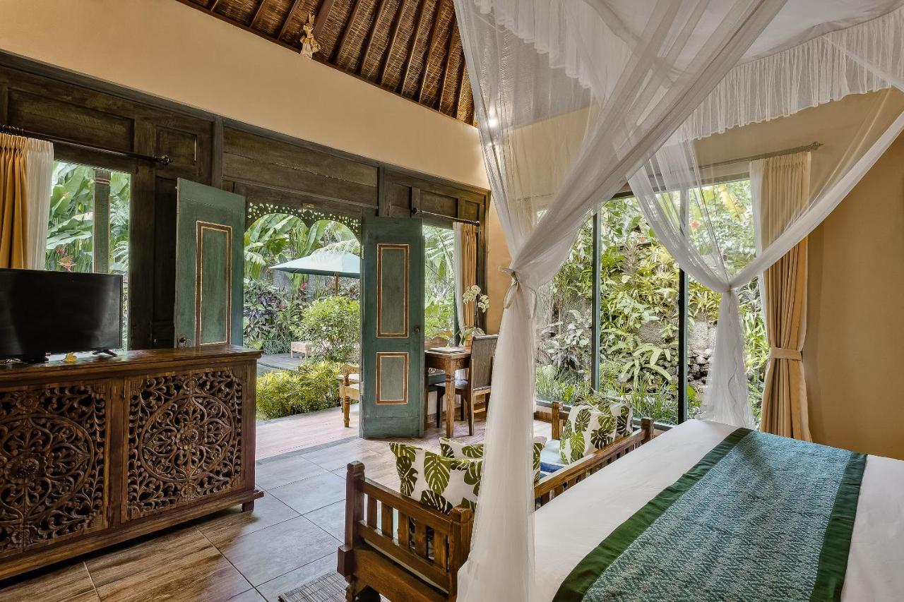 Teja Lokha Ubud Villa Exterior photo