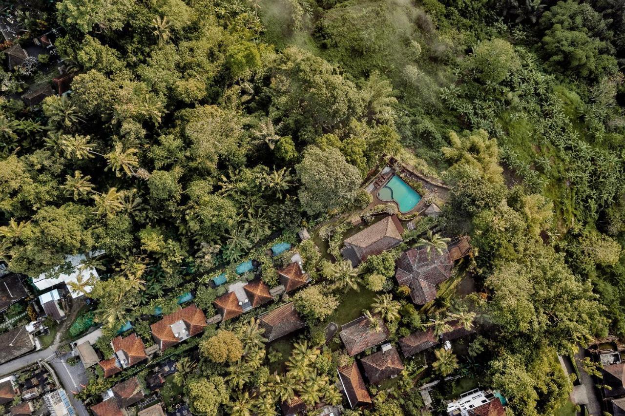 Teja Lokha Ubud Villa Exterior photo