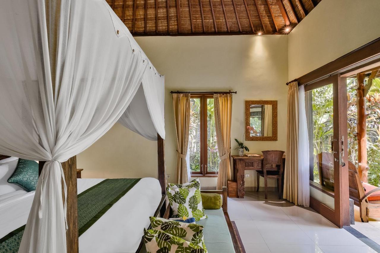 Teja Lokha Ubud Villa Exterior photo