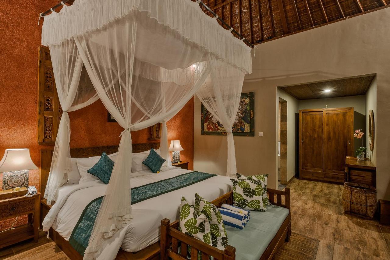 Teja Lokha Ubud Villa Exterior photo