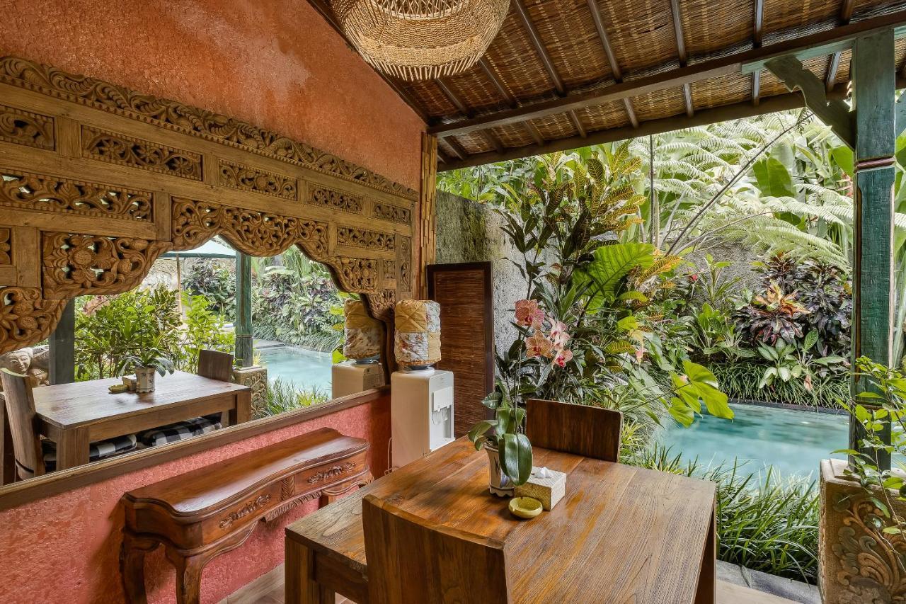 Teja Lokha Ubud Villa Exterior photo