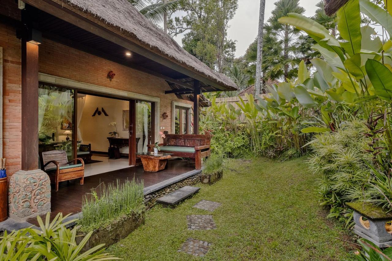 Teja Lokha Ubud Villa Exterior photo
