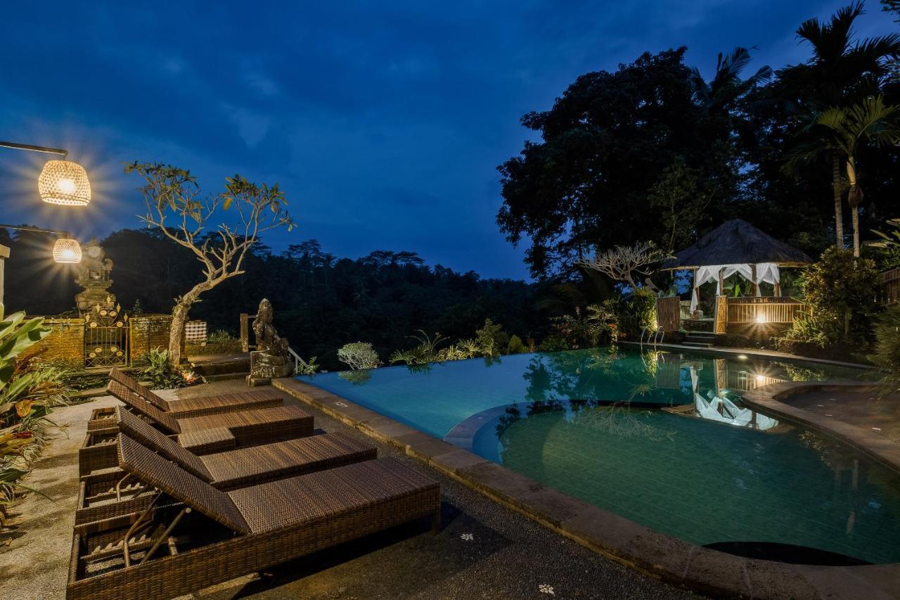 Teja Lokha Ubud Villa Exterior photo